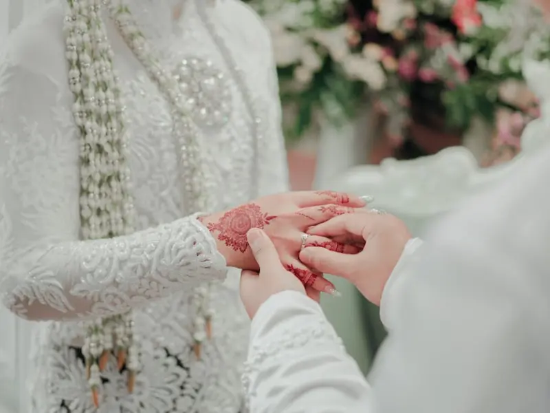 挽回婚姻，挽回老公的技巧步骤是什么？教你挽回婚姻切实可行的方法