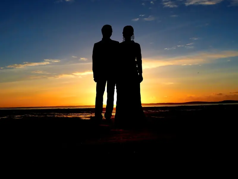 突然不喜欢一个人，是一种什么样的感觉？如何挽回失去新鲜感的爱情？