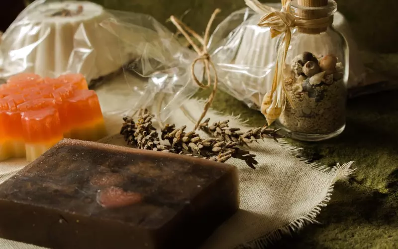 挖墙脚什么意思，如何判断挖墙脚人是否真心？