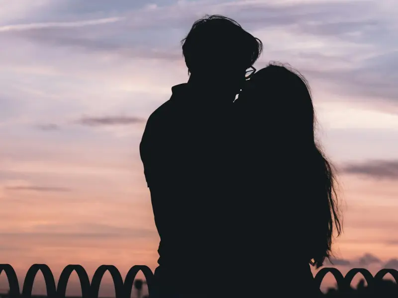 什么叫普通朋友，什么叫真正朋友！句句经典！