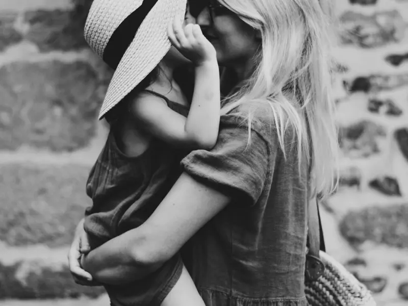 挽回是什么？把自己这样“卖”给前男友，让他主动找你复合