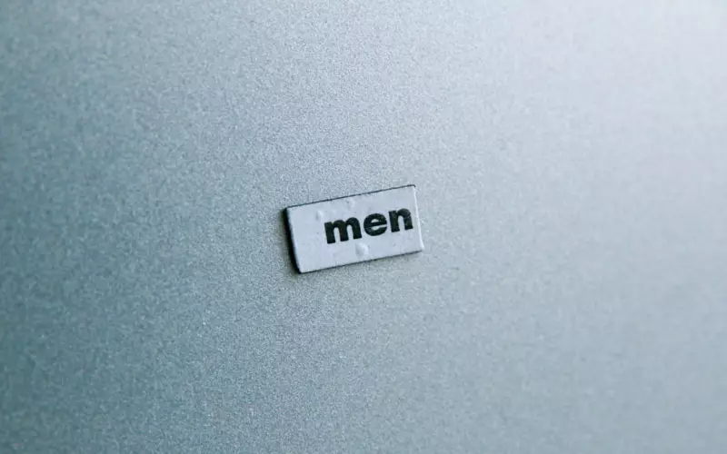 男人出轨和婚外情有什么不同(男人出轨的原因是夫妻感情不和吗)