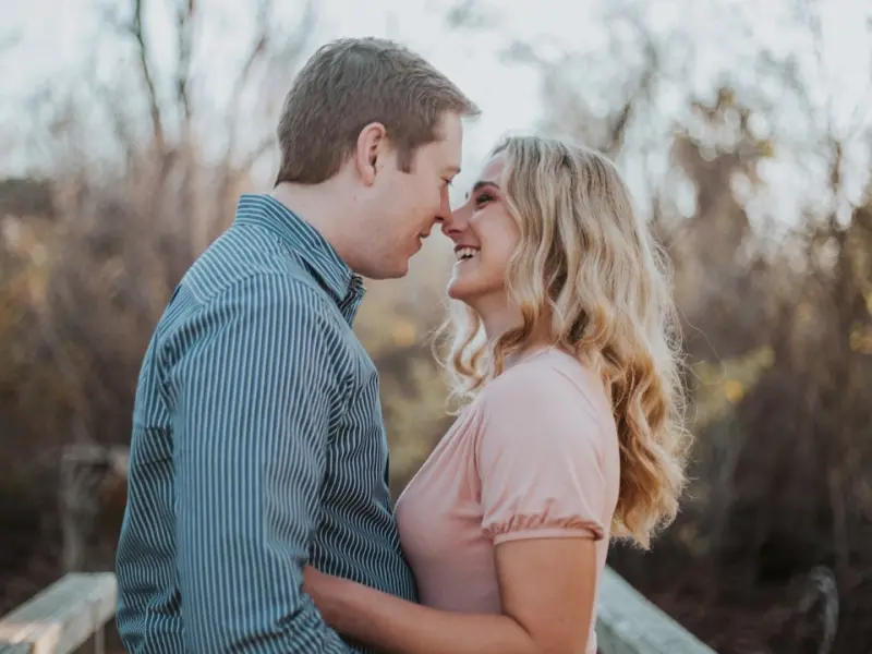 情感咨询公司的价格表是多少？有成功案例吗？