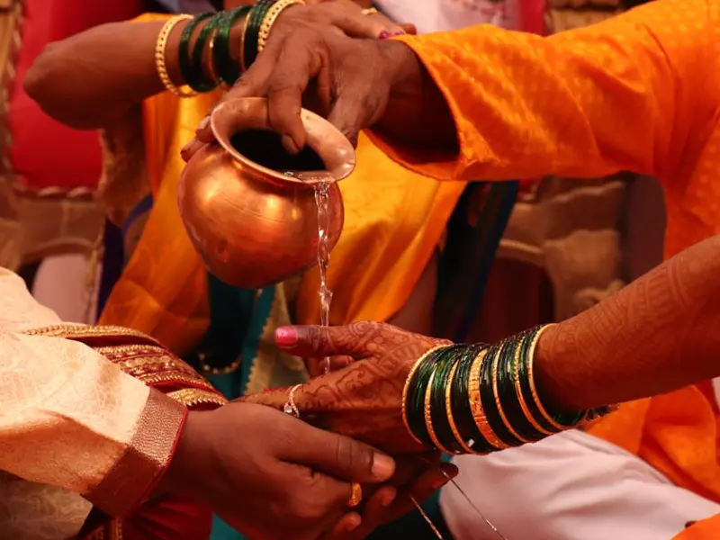 什么样的婚姻必须放弃？女人遇到这四种还是离婚吧！