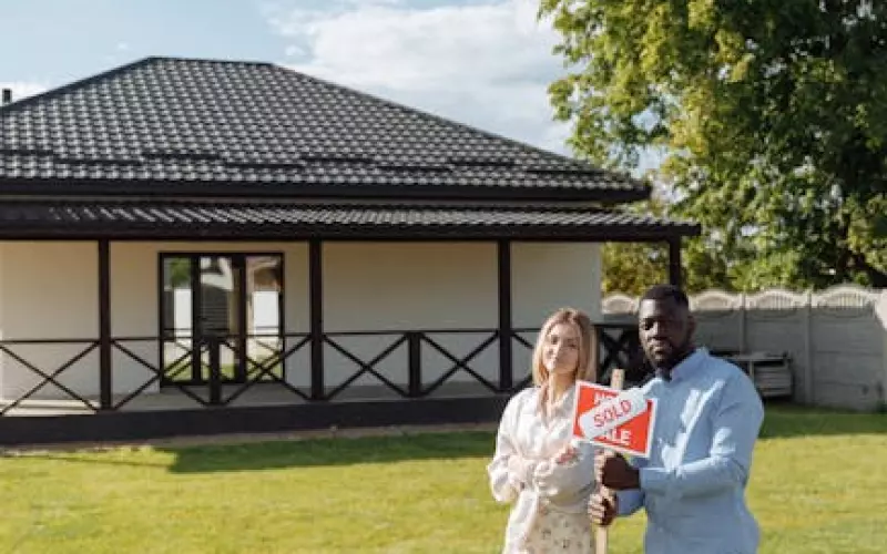 和男朋友因为房子闹分手怎么办(情侣因为买房分手如何挽回)