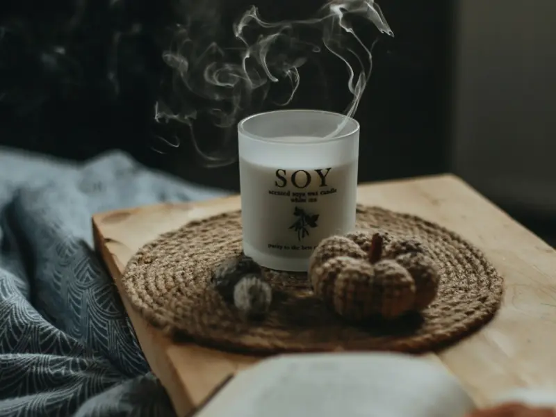 发现男朋友跟别的女生聊骚，怎么办？