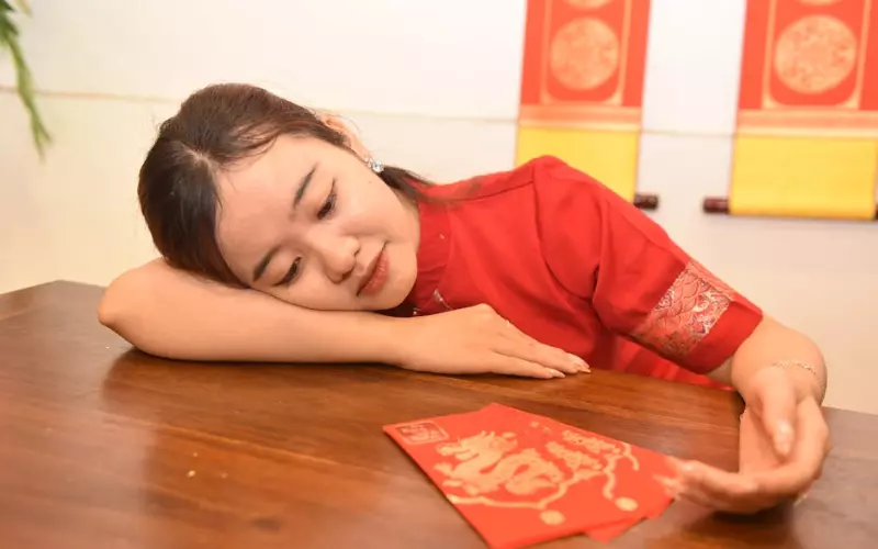 暧昧对象闹掰了要收回红包怎么办(发现老公和别的女人暧昧怎么挽回)