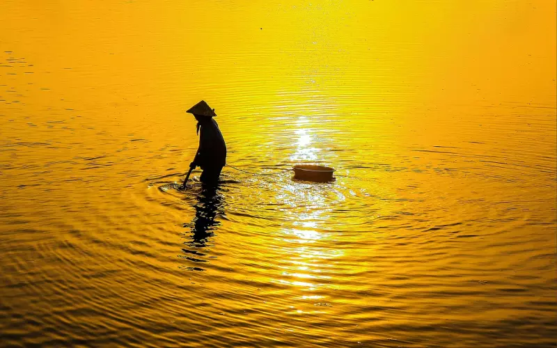 男朋友不愿意在朋友圈秀恩爱怎么办