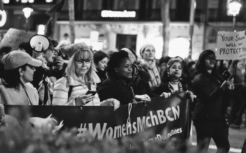 因为彩礼问题被退婚怎么办？你要做到平等而互相尊重