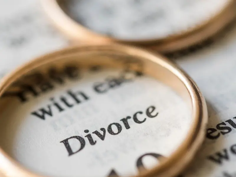 女友闹分手怎么办