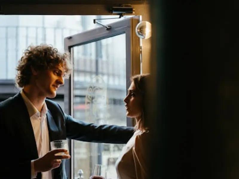 老公出轨，老婆坚决要离婚该怎么办呢？该怎么呢？