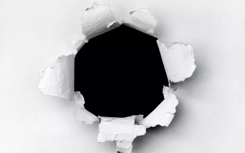 异地恋男友结过婚还有一个女儿怎么办