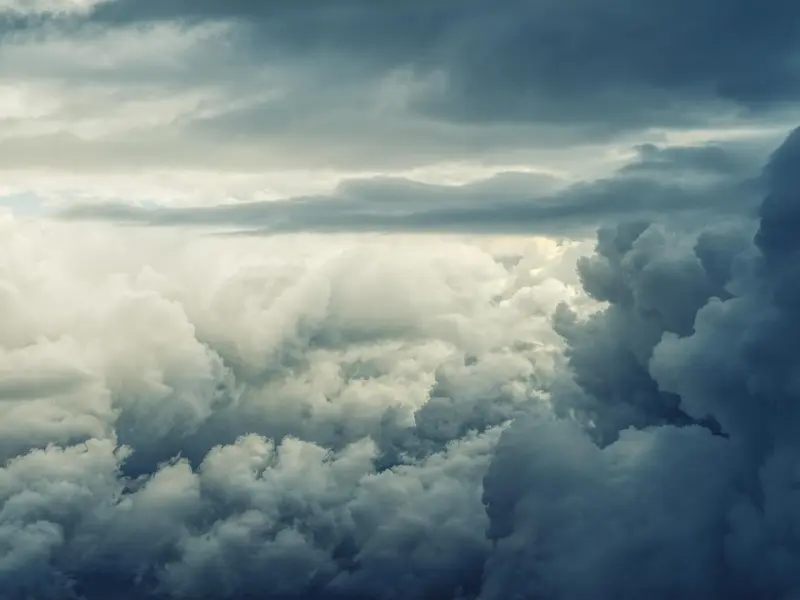 女人遭遇家暴怎么办？情感咨询师教你保护自己！