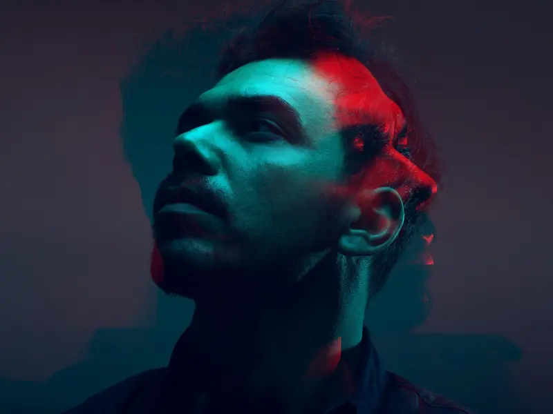 当对方跟旧情人，接触你该怎么办？