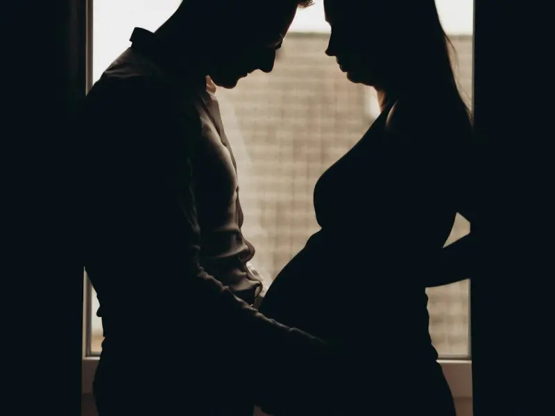 当你的婚姻因婆媳关系而亮起“红灯”时，你应该怎么办？