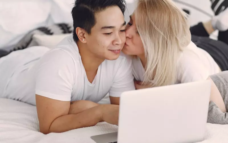 网恋需要注意什么怎么防止被骗(在网恋中如何防止被骗)