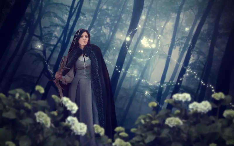 想要挽回前男友该怎么做，花镇情感告诉你