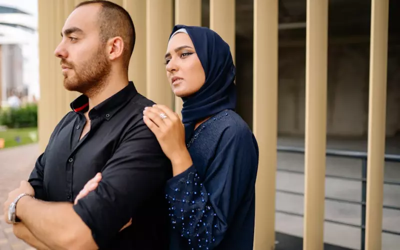 老公出轨变心了怎么办1 想修复婚姻第一步千万不要做错了