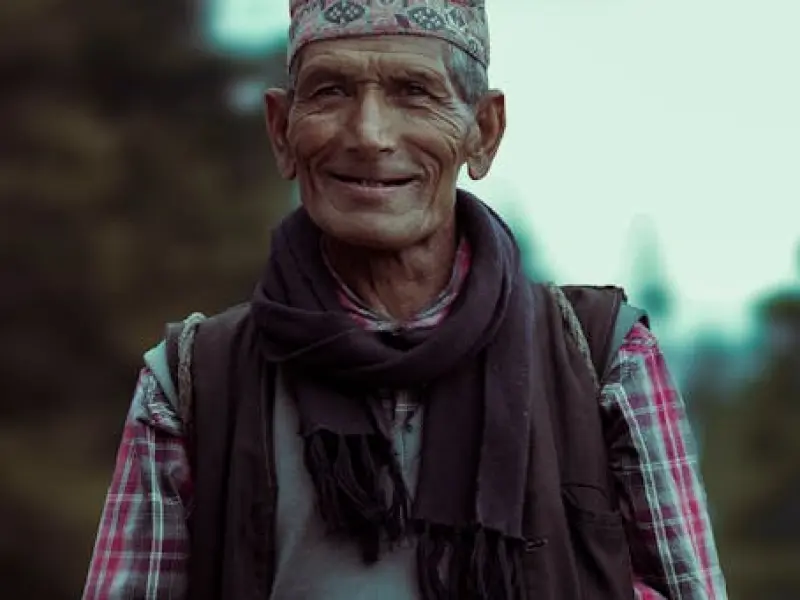 怎样做才能挽回女友：挽回女朋友全攻略，教你分手后快速重获幸福