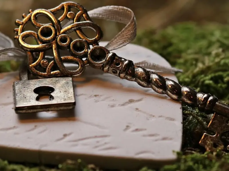 挽回男友感情该怎么做：情侣分开之后该怎么挽回男友的心？挽回爱情