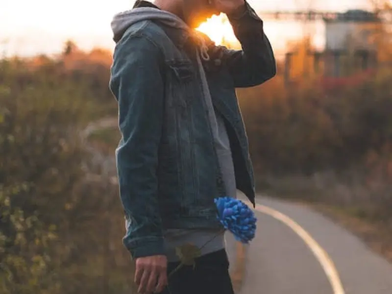 他突然跟你分手的原因是什么？