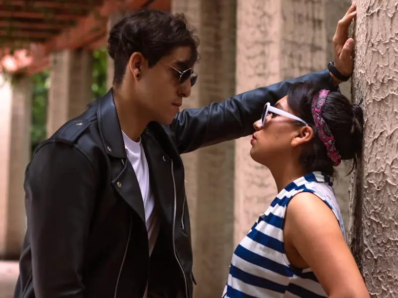 从相看两不厌到越来越不顺眼，怎么了?