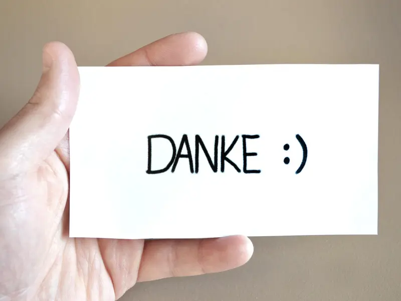 男人称呼你“妹妹”，其实在暗示你这些消息，不要不懂