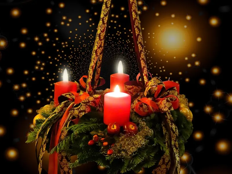 男人爱上女人时，就会出现这3个“情不自禁”的表现！