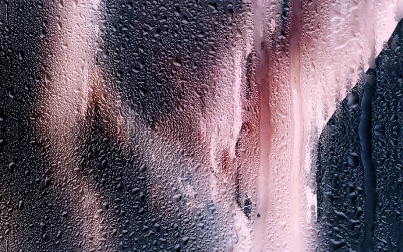 当男人想你想到“发疯”时，才会有3个行为，非常直接！