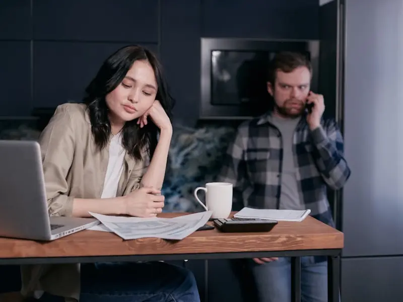 男人和女人出轨，究竟哪个成本更高?