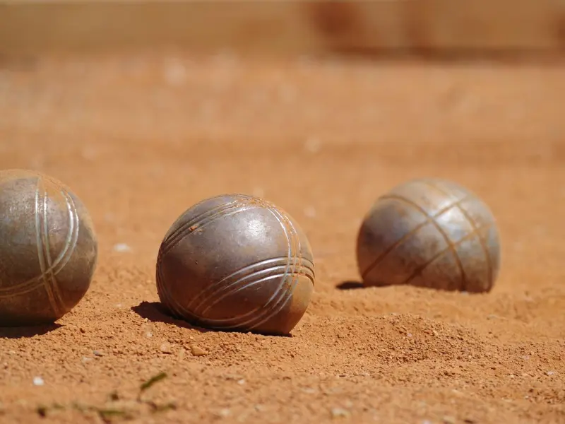 当一个男人开始惦记女人的时候，他会有3个表现，他爱你