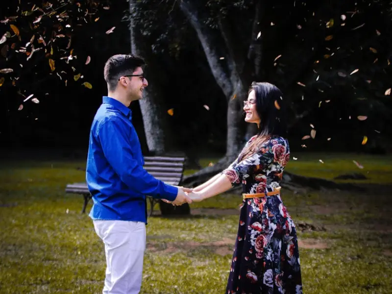 男人真正爱上一个女人，都会有这5大表现！是“装”不出来的！