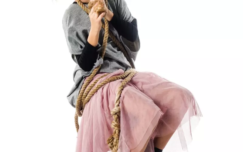 女人对你动情了，会有这4个犯傻的表现，别傻傻不知道