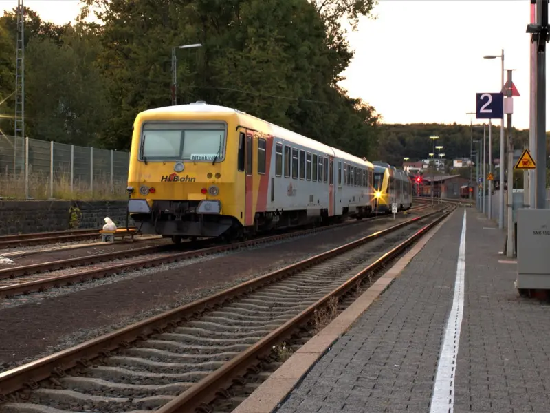 女人想你的时候，会在微信上发这3个信号！