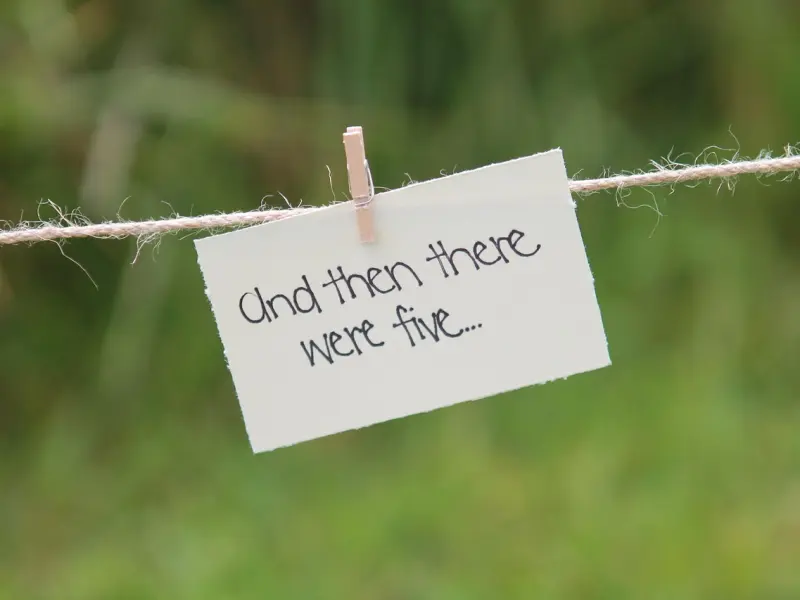 女人想要泡你，都会有这五个暗示，你知道几个？