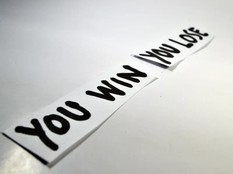 什么时候你发现你彻底失去一个人了？最终变成了心如止水的冷漠