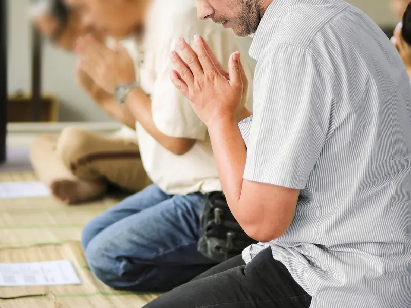 异性相处，男人这5个“频繁”的表现，就是太想你了！