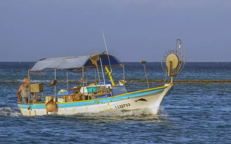 异性交往时，女人对你“动情”时，会频繁有这三个不理智的破绽