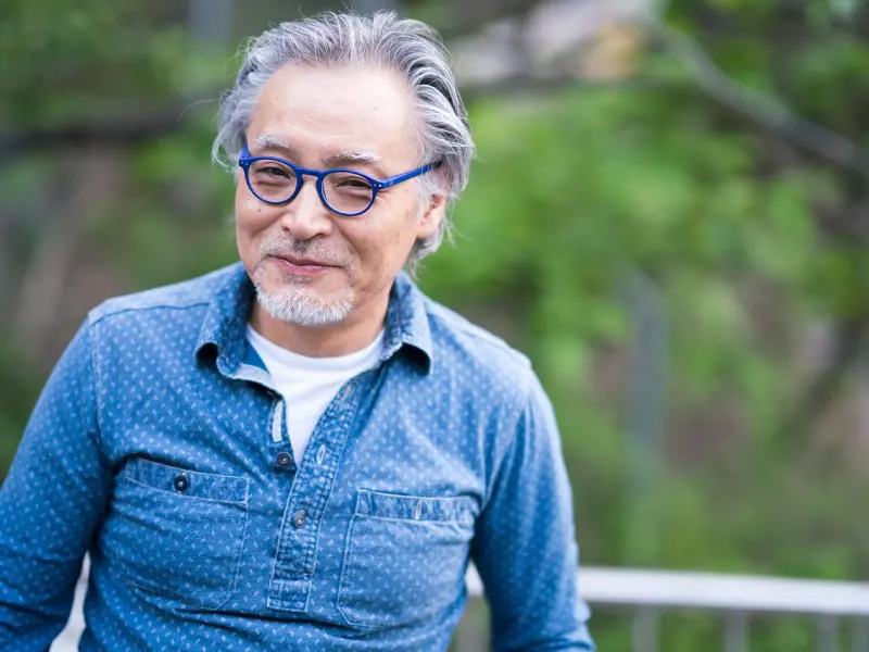 “人到中年”，这4种男人，会让女人“上瘾”！