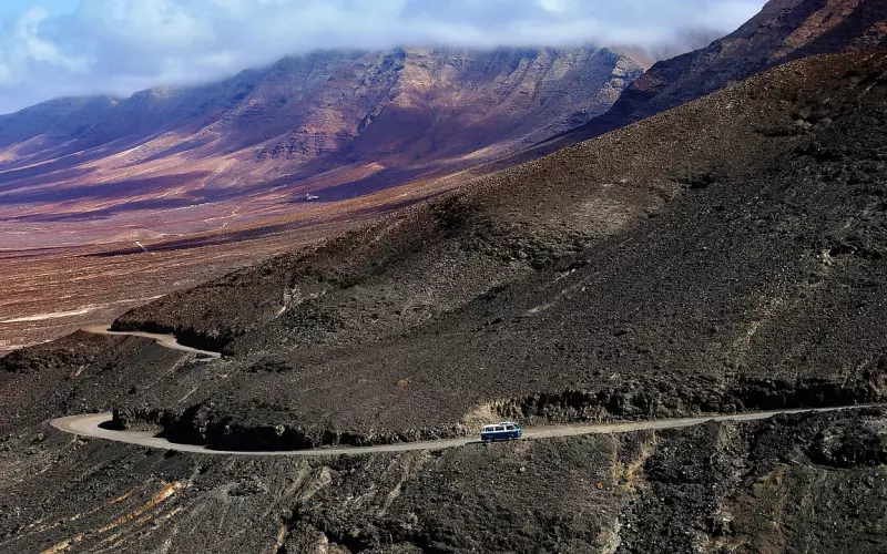 挽回前任时，对冷淡的前任使用这样的聊天技巧，他是不可能拒绝你的