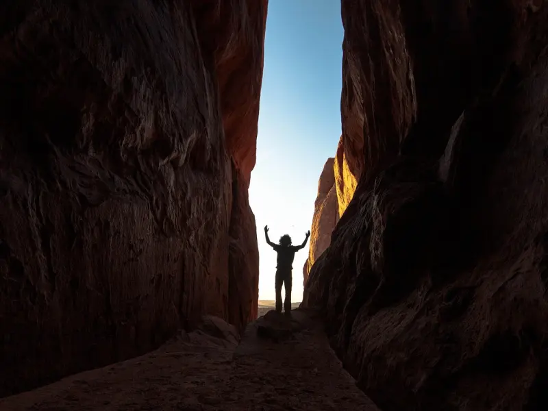 当你发现男人有这5种表现时，说明他已经爱上了你！