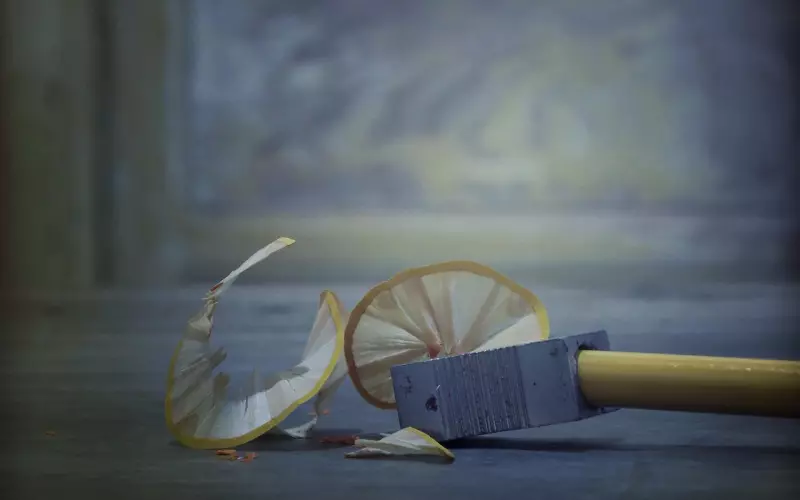 当你用一只手指指向老公的时候，还有三只指向了自己丨案例分析