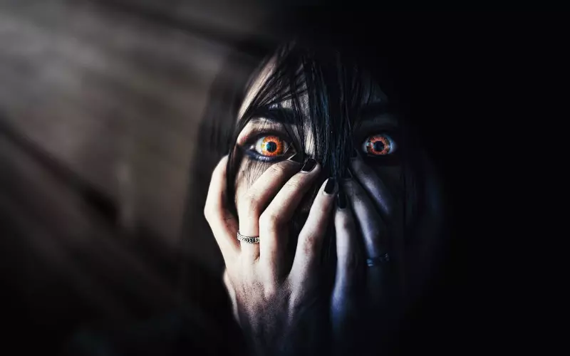 挽回爱情时，删除拉黑不可怕，可怕的是：你们只是网恋关系