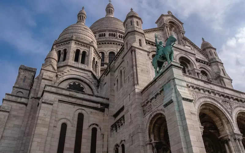 一个男人爱不爱你从这些行为可以看出来