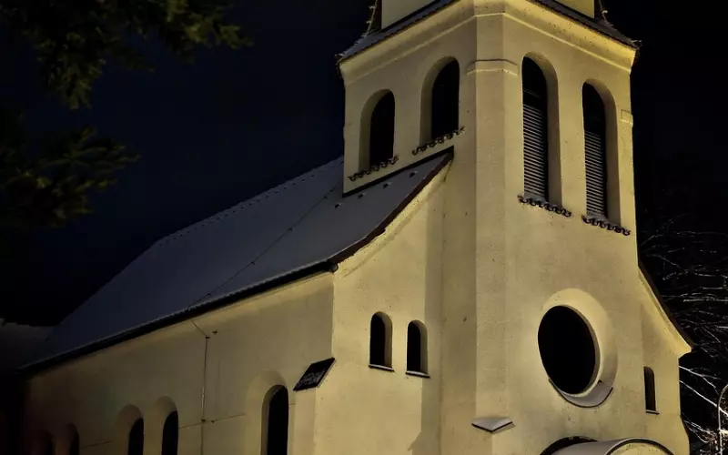 男人会不会宠爱你一辈子，临睡前这3个细节已经说明了一切