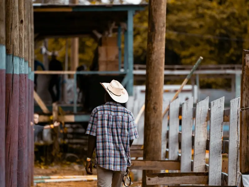 “你为什么对我这么好”，这是因为他爱你吗？