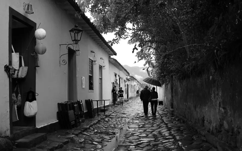 为什么相爱的人却不能在一起？