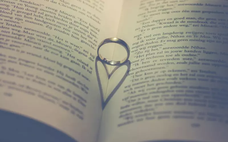 婚外情为什么就不能有真情(面对婚外情任何时候你都要谨慎)