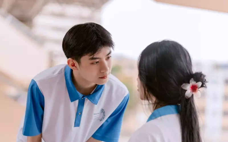 主动对我好的男生却为什么突然不联系我了