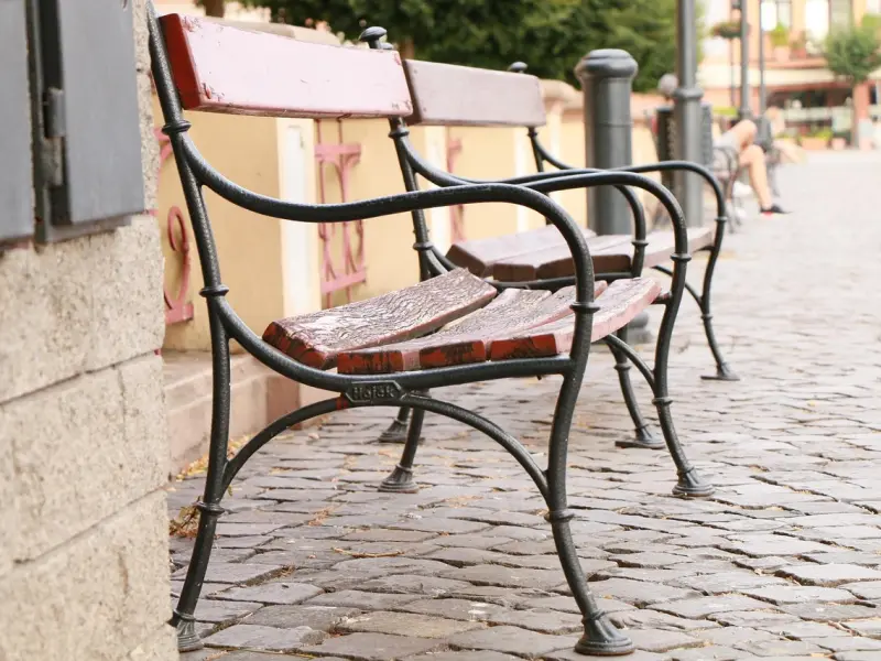 那个相亲的对象，后来怎么不主动了？